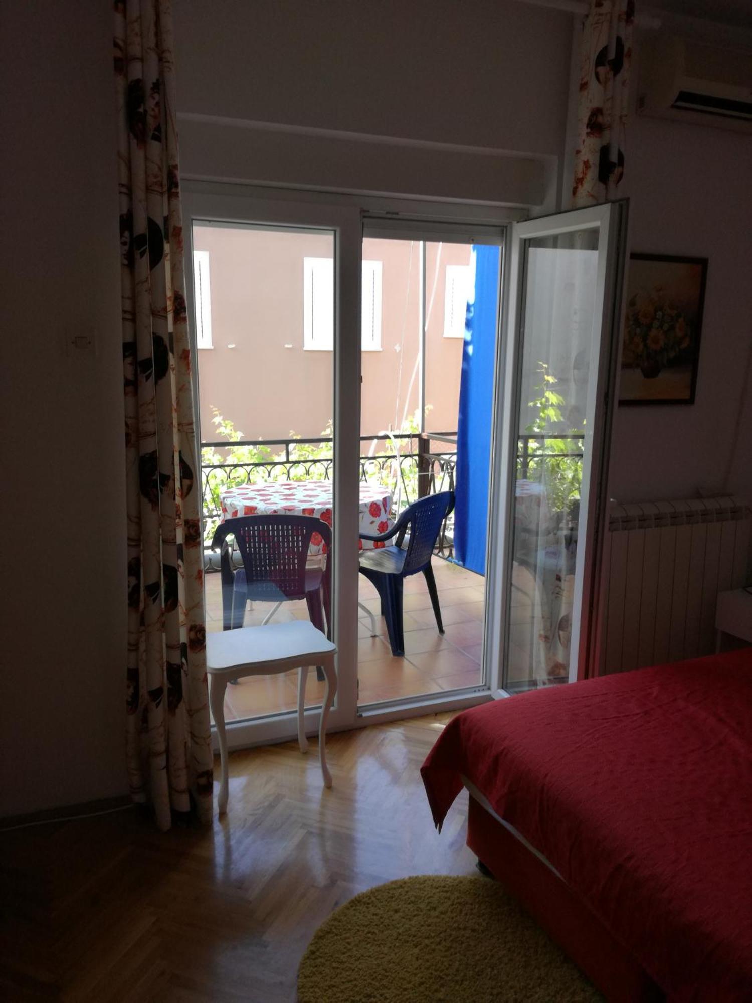 Guest House Vila Bak Будва Екстер'єр фото
