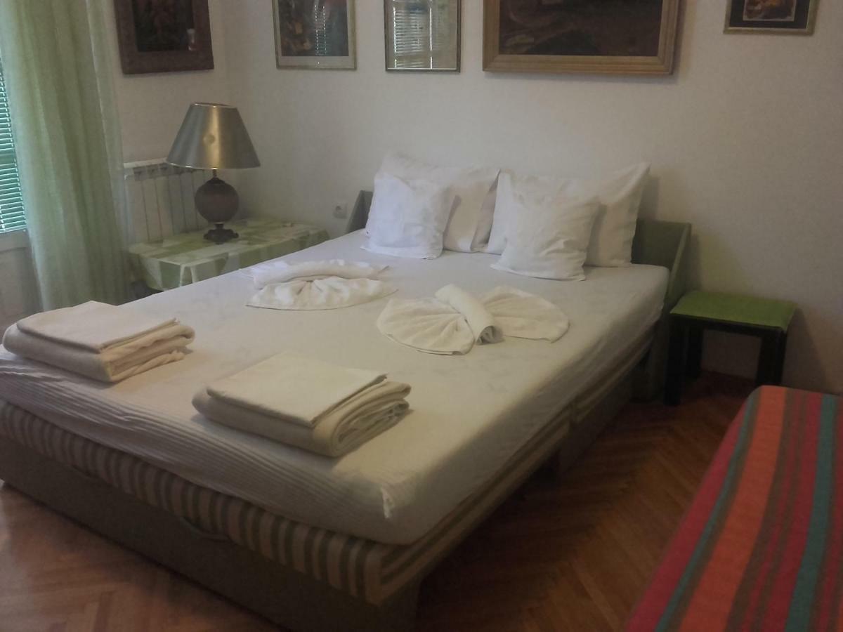 Guest House Vila Bak Будва Екстер'єр фото