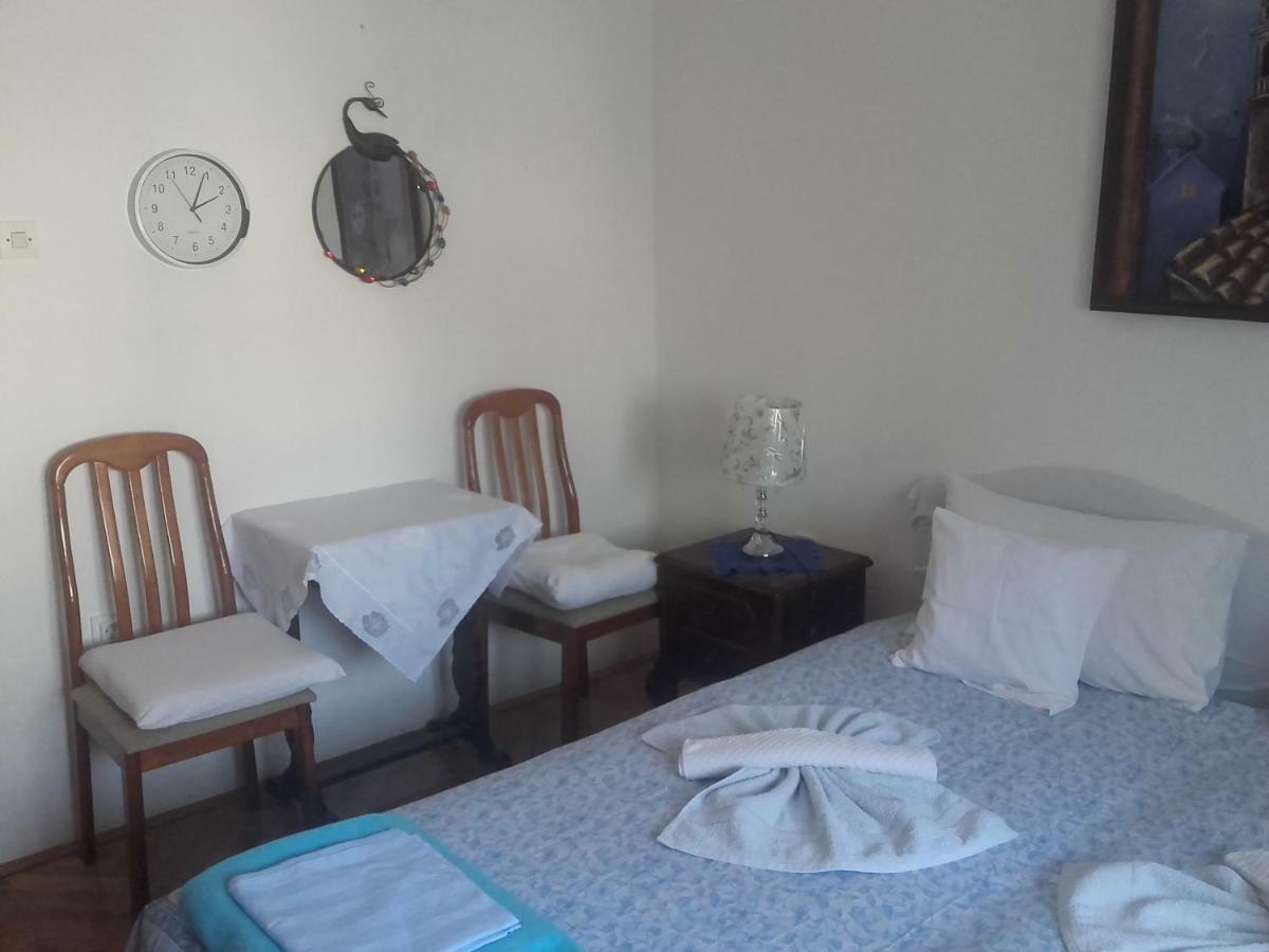 Guest House Vila Bak Будва Екстер'єр фото